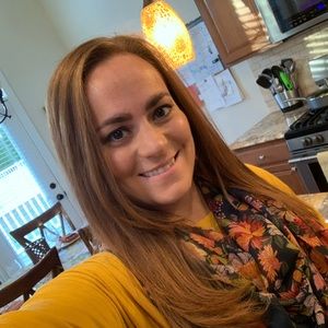 Meet your Posher, Kelly